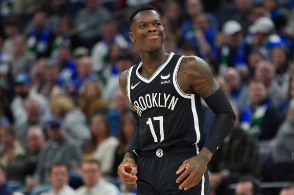 Dennis Schroder gives a frustrated reaction after missing a shot during the Nets' loss.