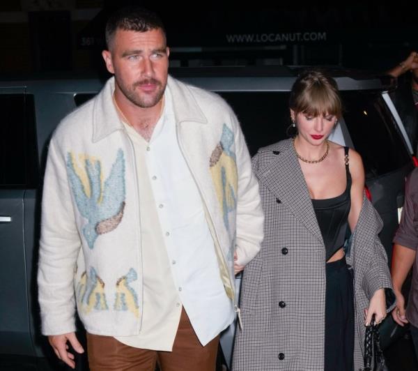 Travis Kelce and Taylor Swift 