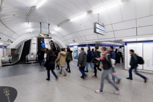 Travellers walk through Leicester Square underground station in central Lo<em></em>ndon on January 8, 2017. Workers from the RMT and the TSSA unio<em></em>ns are set to begin a 24 hour walk out beginning at 1800 GMT on January 8, 2017 which is expected to cause major disruption and station closures across the Lo<em></em>ndon underground tube network. / AFP / Justin TALLIS (Photo credit should read JUSTIN TALLIS/AFP via Getty Images)