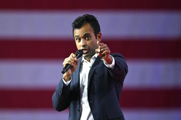 Former 2024 presidential hopeful Vivek Ramaswamy speaks during the annual Co<em></em>nservative Political Action Co<em></em>nference (CPAC) meeting on February 24, 2024, in Natio<em></em>nal Harbor, Maryland.