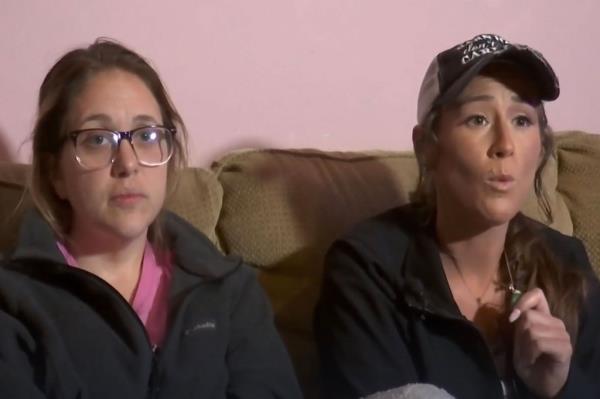 Do<em></em>ngayla Dobson (left) and Amber Shearer were allegedly given drug-laced drinks before being raped by male staffers at a Bahaman resort on Feb. 4. 
