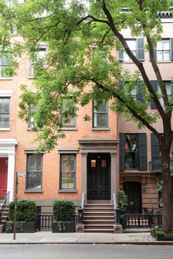 Baron bought the dwelling for $8 million.