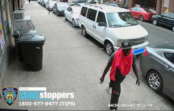 man who hit old woman in bronx 