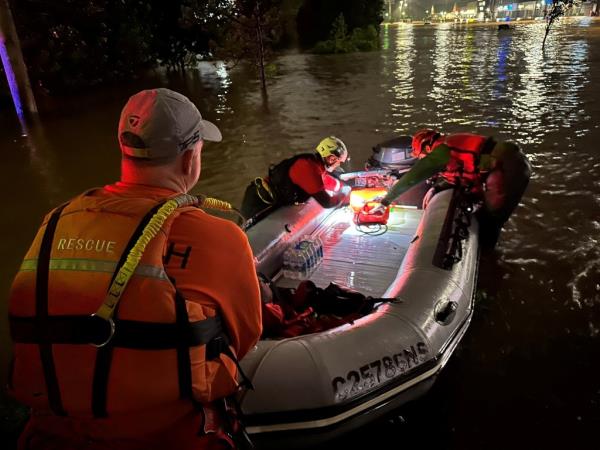 Prime Minister Justin Trudeau told reporters in Toro<em></em>nto he was very co<em></em>ncerned a<em></em>bout the floods and promised that Ottawa 
