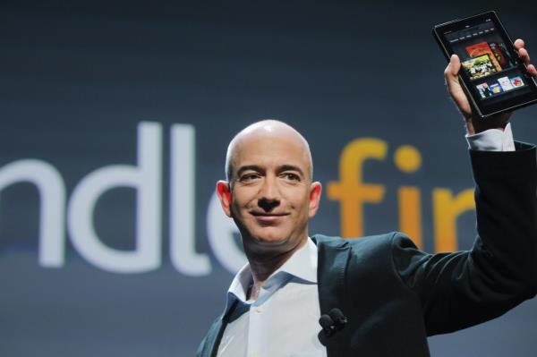 Jeff Bezos isn't well thought of by his neighbors in the Hunts Point enclave outside of Seattle, according to a report.