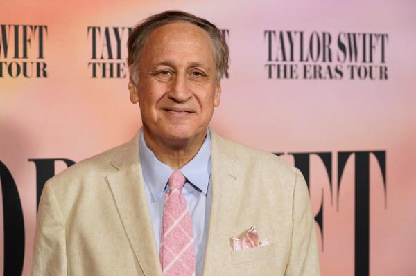 AMC Entertainment CEO Adam Aron sent sexually explicit images and text messages while caught up in a catfishing scheme wher<em></em>e he believed he was texting with a 17-year-old Russian ballerina.
