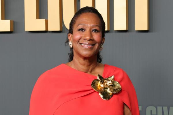 Producer Nicole Avant attends the premiere of Netflix's 