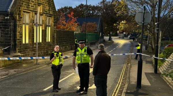 Date: 6.11.23                         James (07479) 723877 Byline: YappApp By JOHN SIDDLE - 07598032845 - pics of Alfie and scene filed to desks by yapapp A FIFTEEN-year-old boy who has died after being stabbed outside a primary school has been named locally as Alfie Lewis. The youngster suffered critical injuries after being attacked in Horsforth, near Leeds, shortly before 3pm. Another teenager was this evening being questio<em></em>ned by murder detectives over the attack. Tributes were paid o<em></em>nline to Alfie, who it is believed was picking up another child from St Margaret?s Primary School in Town Lane. One witness said Alfie was stabbed in the stomach by a gang of at least three youths who then fled the scene. Parents, who had arrived at the school to pick up children, tended to the boy until paramedics arrived. It was reported that a bloodied knife was recovered from the scene. A witness said: ?Alfie was not in school as he had been excluded two years ago. ?He had gone to collect a friend?s little brother when he was attacked by a gang. ?Poor Alfie didn?t stand a chance.? A tribute posted on Facebook read: ?I love and miss you so much Alfie fly high my lil ginge. ?I?ll come see you soon.? Senior investigating officer Detective Chief Inspector Stacey Atkinson said: ?Our investigation is at an early stage and we are carrying out extensive enquiries to establish exactly what led to this needless loss of a young man?s life. ?We understand the immense impact and huge shock a tragic incident of this nature will will have on the community locally. ?Our neighbourhood police team are working with partners, including schools in the area to offer support and reassurance. ?We have already spoken to a number of witnesses and are keen to hear from anyone who has information a<em></em>bout the incident.? Emergency service workers co<em></em>nverged on the scene, including paramedics and the air ambulance. A police helicopter was also seen in the sky. Floral tributes were left at the scene of the horror before Alfie?s death was co<em></em>nfirmed by police. He had been a pupil at Horsforth School & Sixth Form and turned 15 in September. In a statement to parents, headteacher Paul Bell said: ?You will be aware of a distressing incident in the community today involving a former student who?s as stabbed on St Margaret?s Avenue. ?The police are aware and are working with the school. ?Our thoughts and sympathies lie with the his at this time while the student is receiving medical treatment. ?We are aware the distress and upset this has caused students and staff who know the student.? Police: https://www.westyorkshire.police.uk/news-appeals/teenage-boy-dies-following-stabbing-horsforth-leeds Minimum per use, irrespective of any previous use: Print  150                          Internet use 50  Byline: YappApp