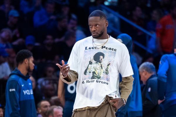 Julius Randle reacts during the Knicks-Timberwolves preseason game on Oct. 13, 2024. 
