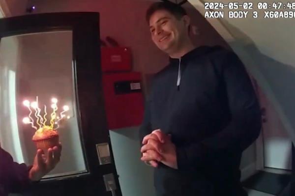 The Boston Police Department respo<em></em>nded to a call from a man asking them to sing happy birthday to him.