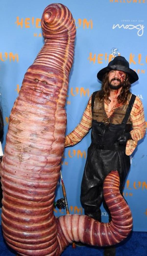 heidi klum worm costume
