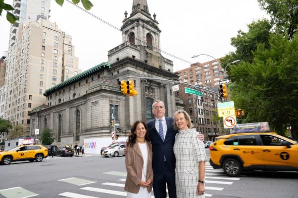 From left to right: Dava Schub, Children's Museum of Manhattan (CMOM) CEO and Director; CMOM Board Chair Matthew Messinger; and CMOM Founding Chair Laurie M. Tisch outside the new museum.