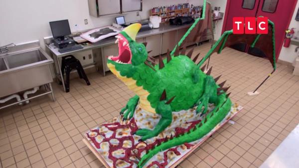 fire-breathing dragon cake buddy valastro cake boss