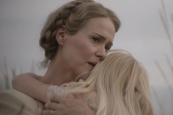 In 1930s Oklahoma amid the region’s horrific dust storms, a woman (Sarah Paulson) is co<em></em>nvinced that a sinister presence is threatening her family in 
