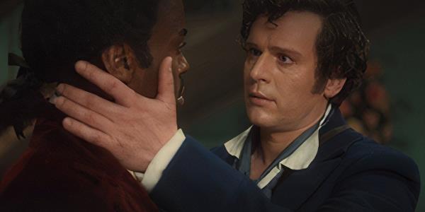 Jo<em></em>nathan Groff as Rogue a<em></em>bout to kiss the Doctor in Doctor Who.