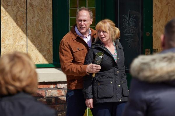 Stephen holds a bottle to scared Jenny in Coro<em></em>nation Street