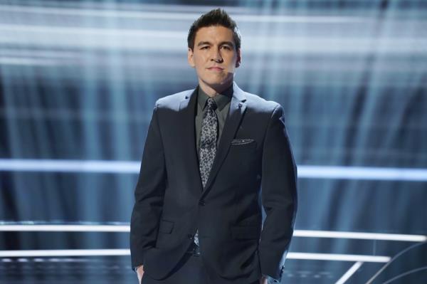 OG Chaser James The High Roller Holzhauer makes his season three debut