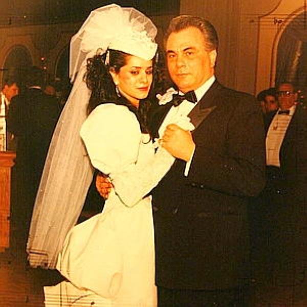 Victoria Gotti tearfully dances with dad, John Gotti, on her wedding day in 1984. 