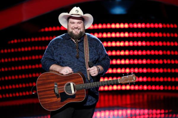 Sundance Head won season 11 of 