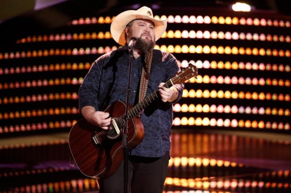 Sundance Head's blind audition on 