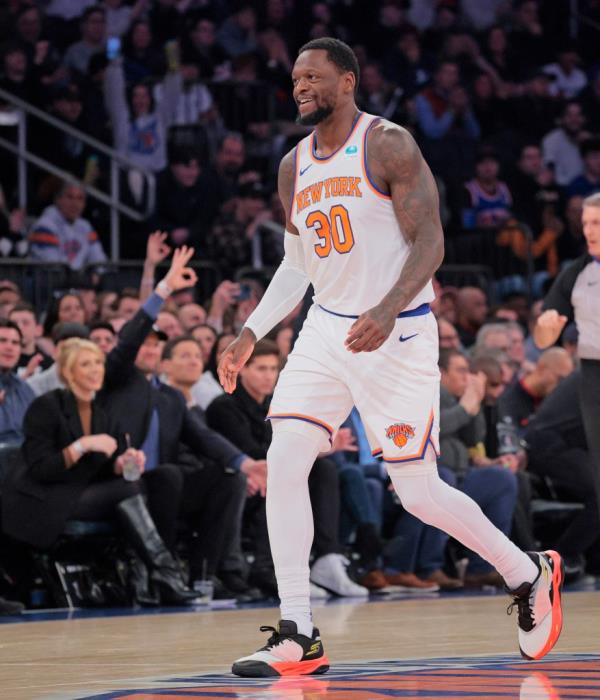 Julius Randle #30 is all smiles