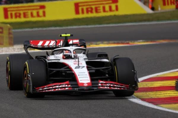 Nico Hulkenberg of Haas F1 Team on track duringthe F1