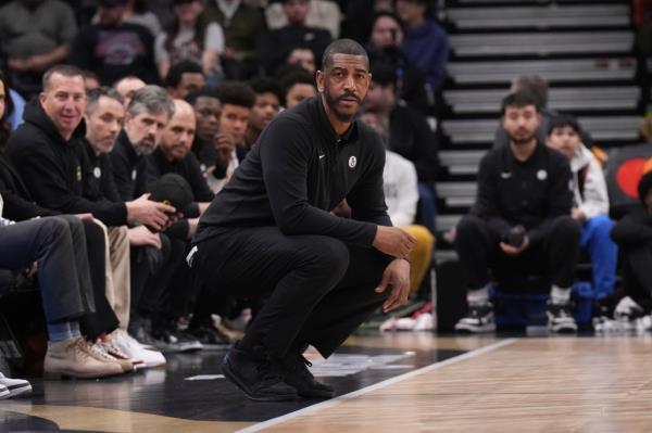 Kevin Ollie looks on during the Nets' loss to the Raptors on Feb. 22, 2024.