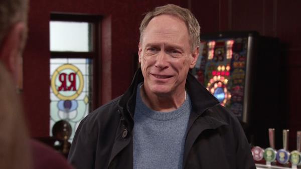 Stephen in the pub in Corrie (Picture: ITV)