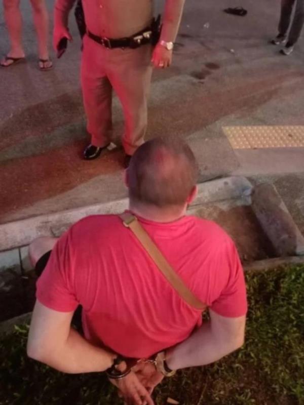 A 43-year-old American man has been arrested by Ao Nang Police after an Australian man was stabbed to death. Ao Nang Police.