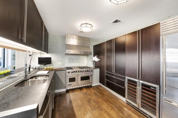 The kitchen. 